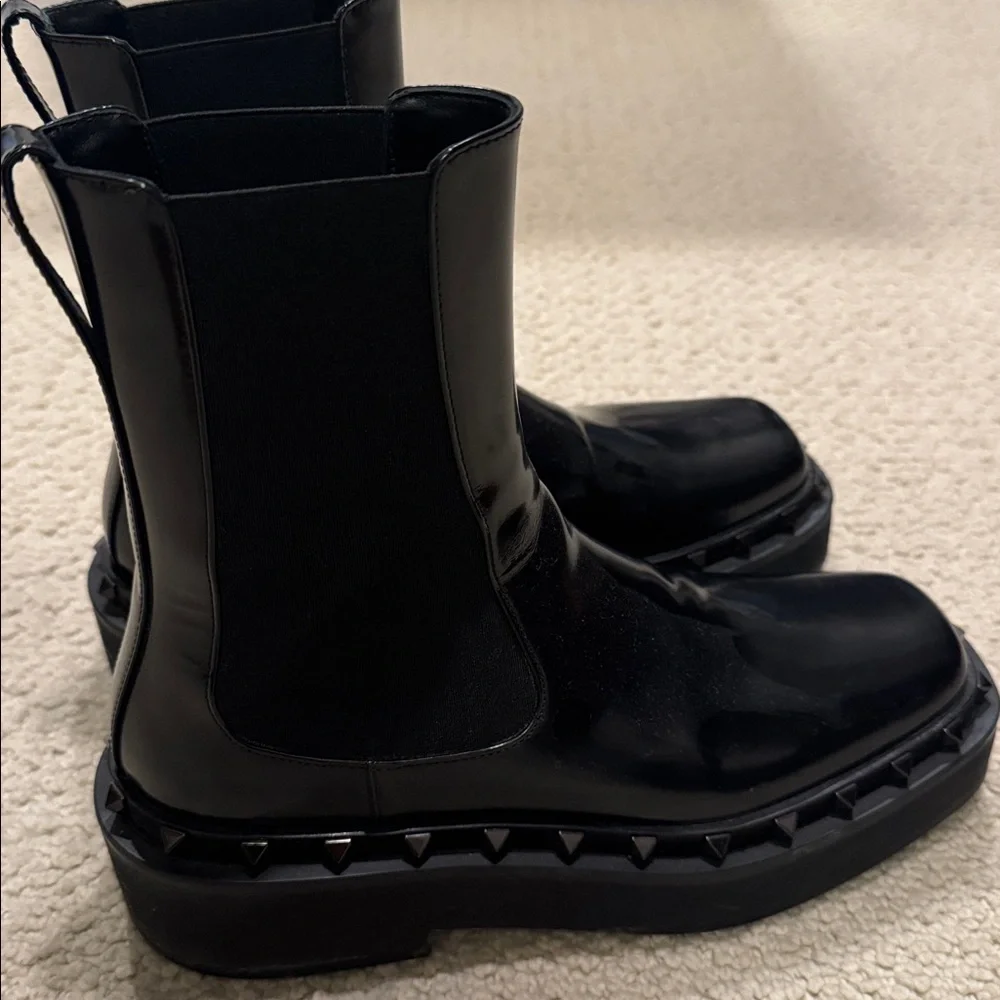 Black Patent Leather Ankle Boots - Picture 3 of 3